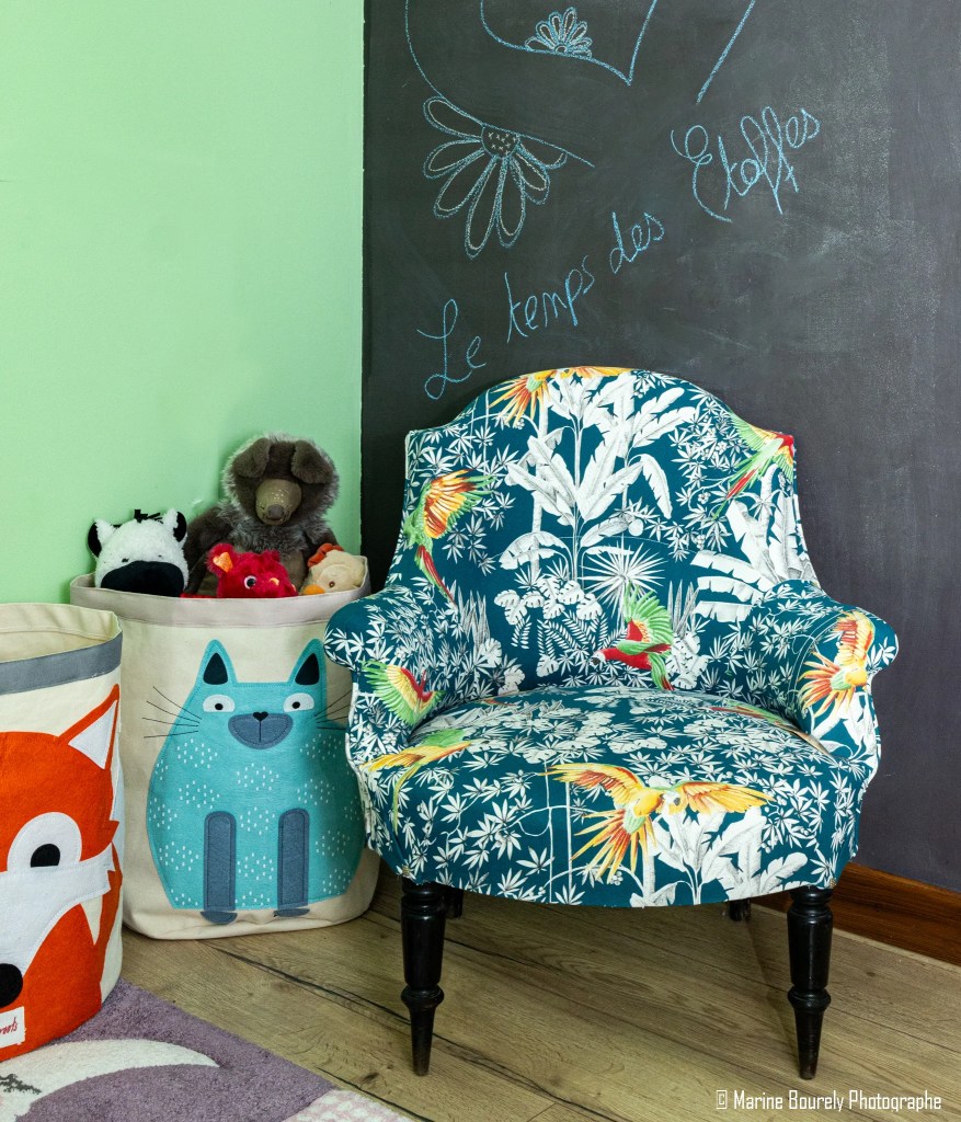 Photo le temps des étoffes tapissière d'ameublement Marine Bourely photographe annecy aix les bains rumilly chanaz