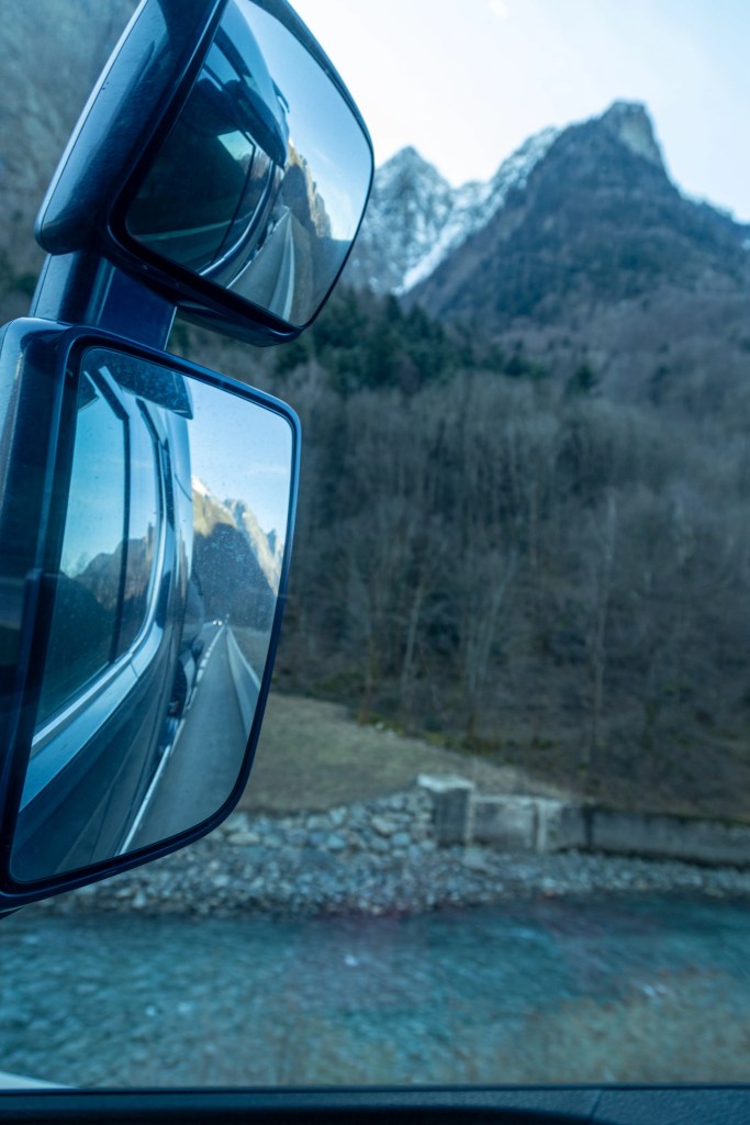 Photo portrait pro LG transport camion citerne alpes Marine Bourely photographe annecy aix les bains rumilly chanaz