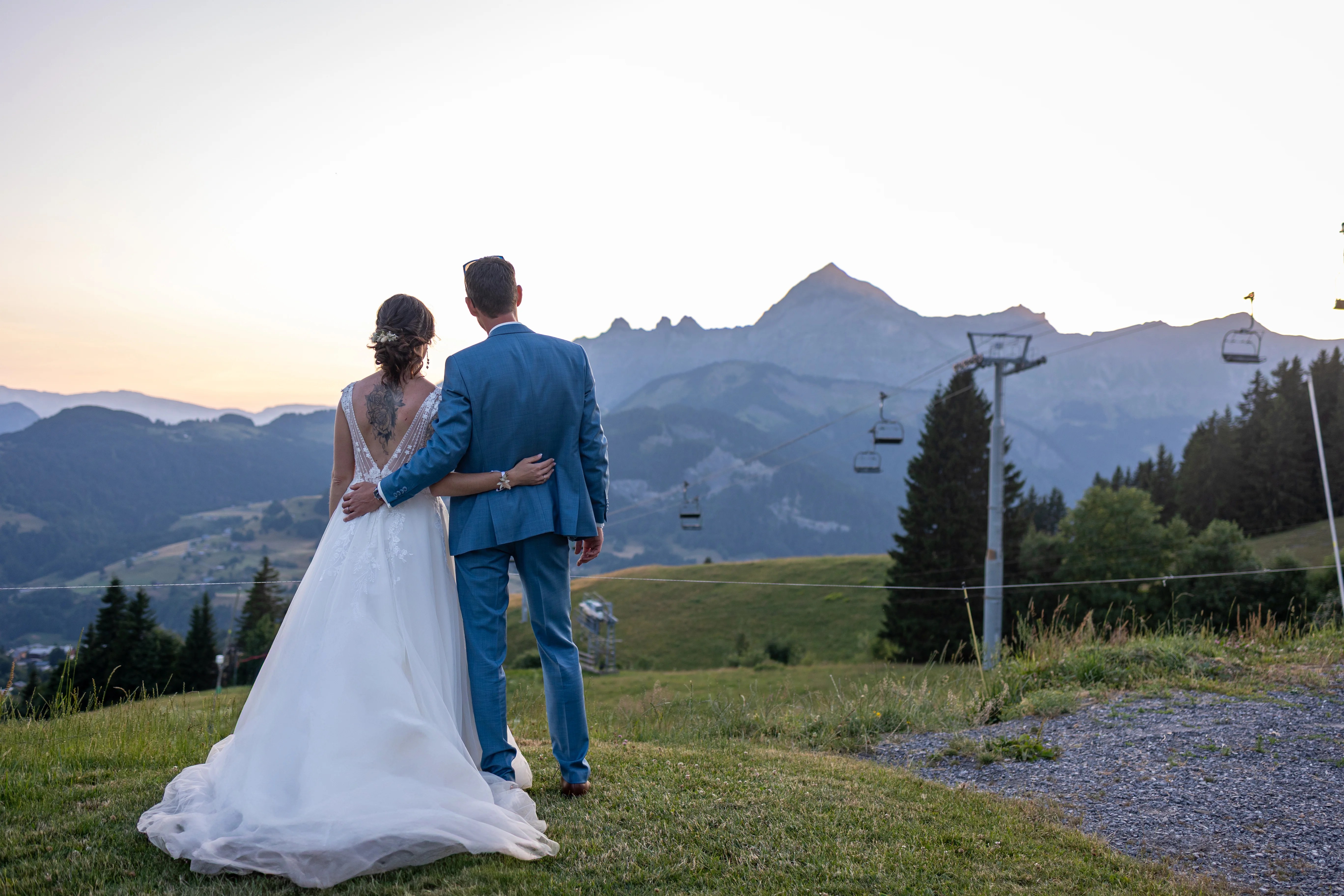 photo de couple mariage photographié par Marine Bourely photographe