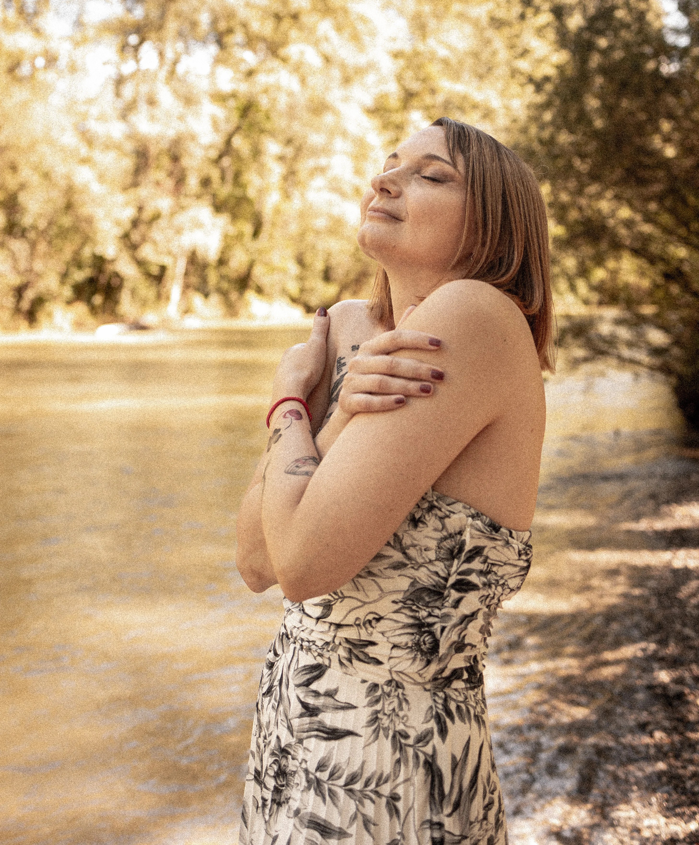 portrait femme photographié par Marine Bourely photographe